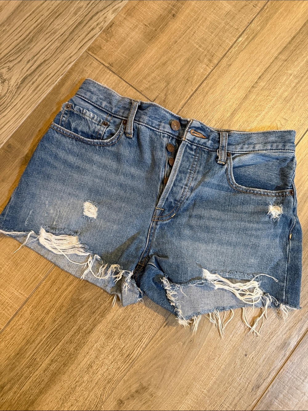 Free People Sz 28 Women’s Distressed Denim Shorts - Blue